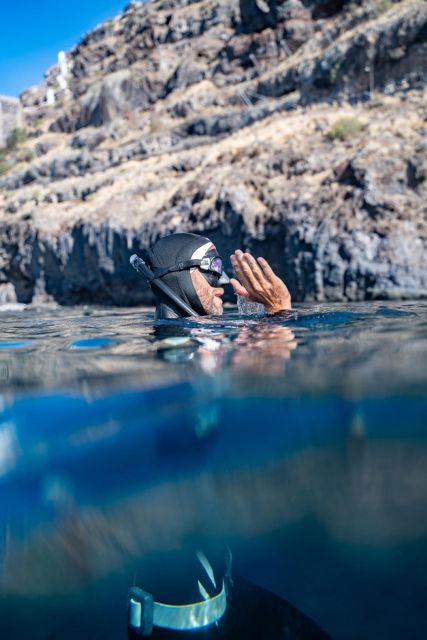Tenerife : Snorkeling underwater with freediving Instructor - About an hour among Radazul’s marine life