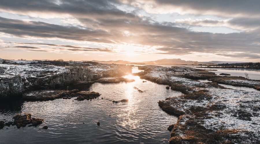 Thingvellir: Silfra Fissure Diving with Optional Pickup - Who should book this experience?
