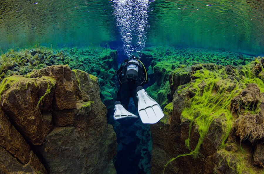 Thingvellir: Silfra Fissure Diving with Optional Pickup - The briefing and the short-group advantage