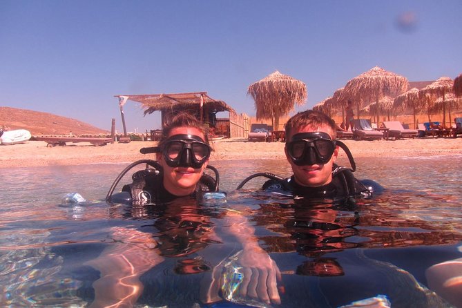 Try a DIVE, discover scuba diving in Mykonos - The first 20 minutes: theory, gear, and safety