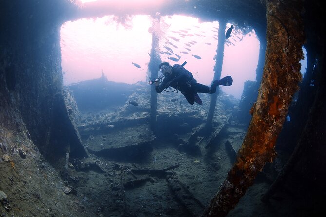 Try Diving in Tulamben - Shipwreck - The morning starts with instruction, not the ocean