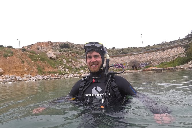 Try scuba dive - A four-hour introduction in Piraeus