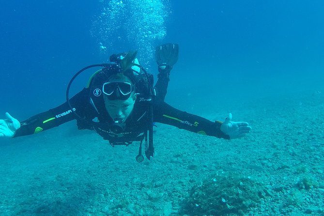 Try scuba dive - Photos and video make the morning more memorable