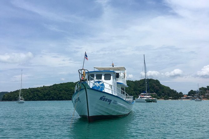Try Scuba Diving - Boarding The Boat Toward Koh Nang Yuan