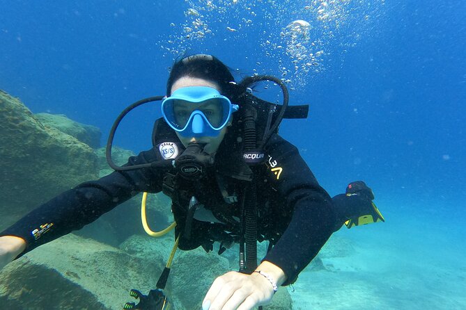 Try Scuba Diving Puerto Colon - Equipment, wetsuits, and group size