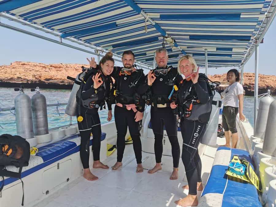 Try scuba Diving Tours To Daymaniyat Islands. - The crew and the feel of the experience