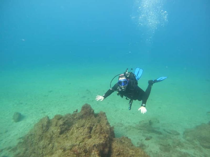 TRY SCUBA - Experience for beginners - Getting comfortable at the beach