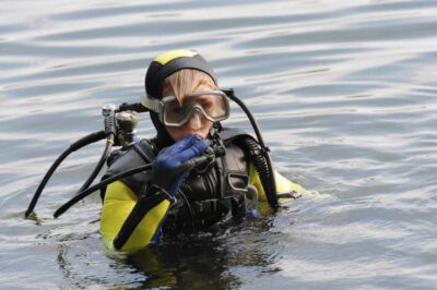 Tučepi: Adriatic Sea Diving Lessons with Guided Dive & Gear