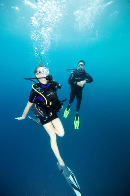 Villefranche-sur-Mer: Experience an introduction to scuba diving - Learning the gear before going underwater