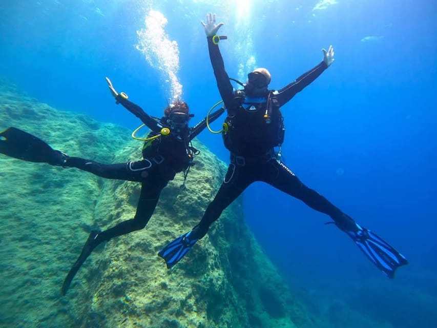Zakynthos: Scuba Diving Experience with Underwater Photos - Single session or double session?